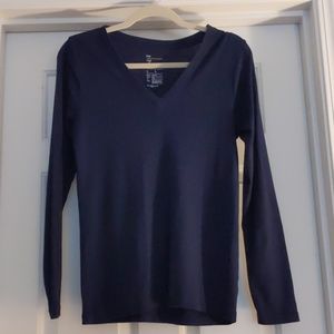 Gap long sleeve navy tee shirt L
